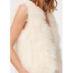 Club Monaco Ivory Feather Vest